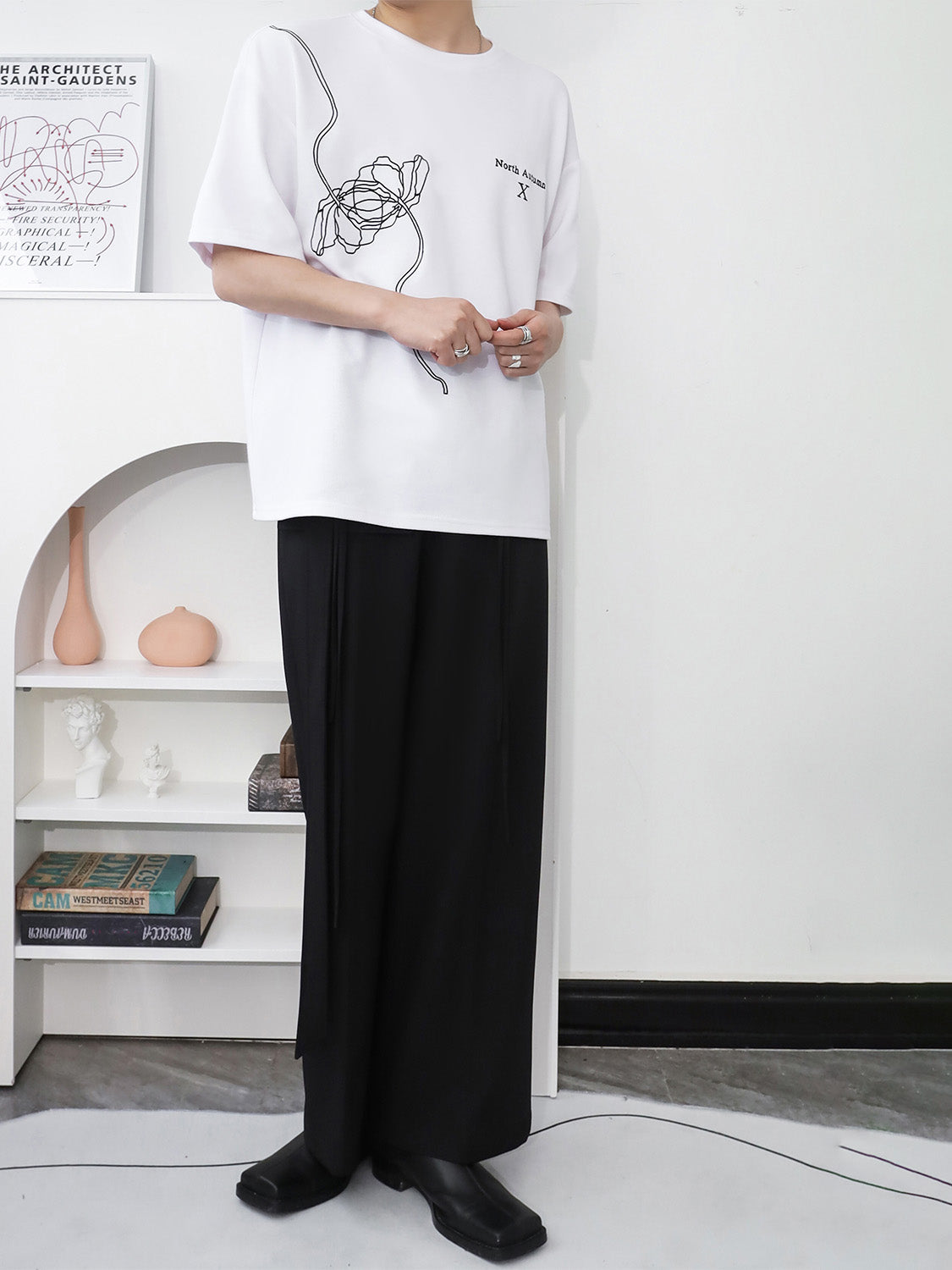 ローズグラフィックデザインTシャツ gm2573