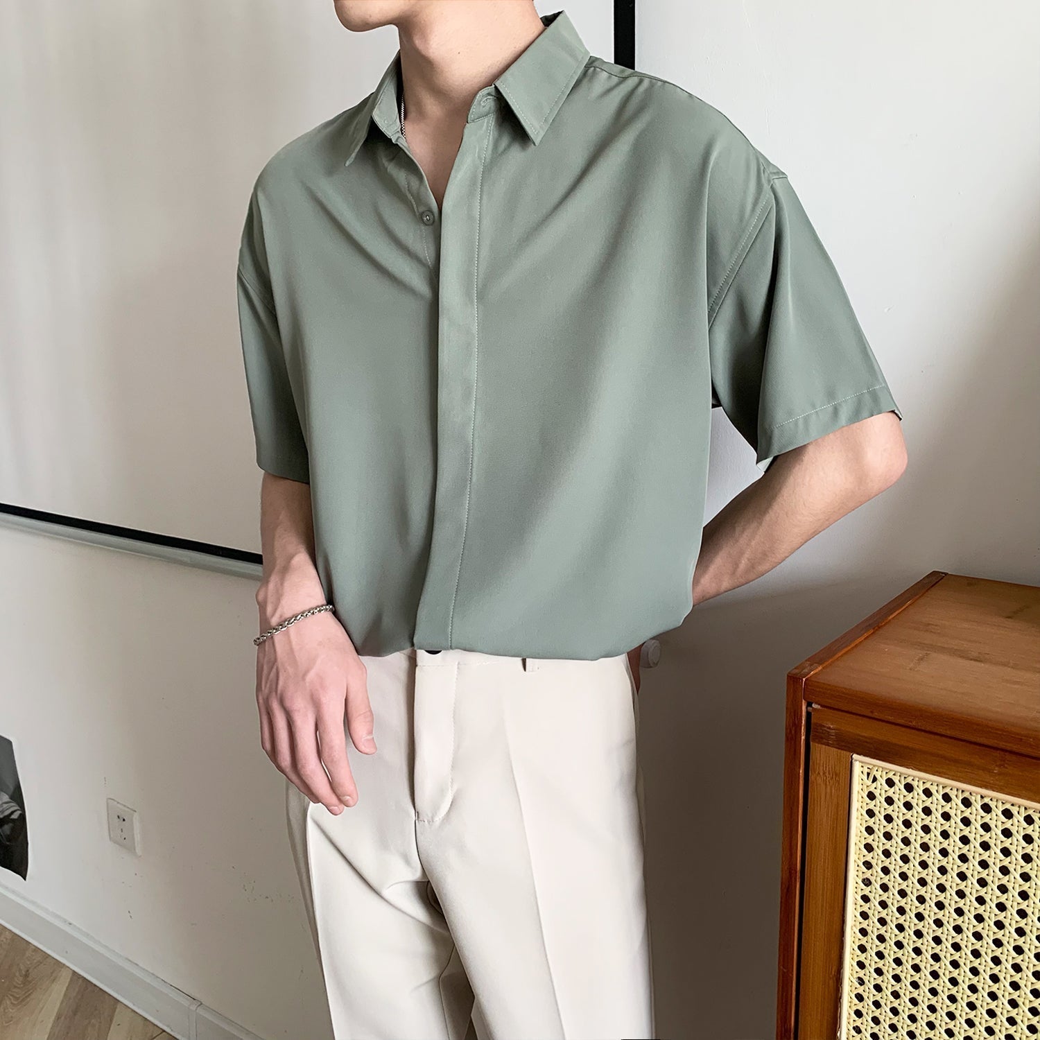 【残りあとわずか】ベーシックシンプルシャツ gm4518