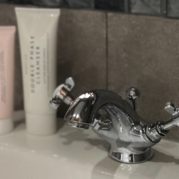 メンズは毎日クレンジングするべき？使用頻度や使い方を徹底解説！