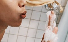【初心者向け】メンズスキンケアの第一歩！メンズ泡洗顔の正しいやり方と選び方