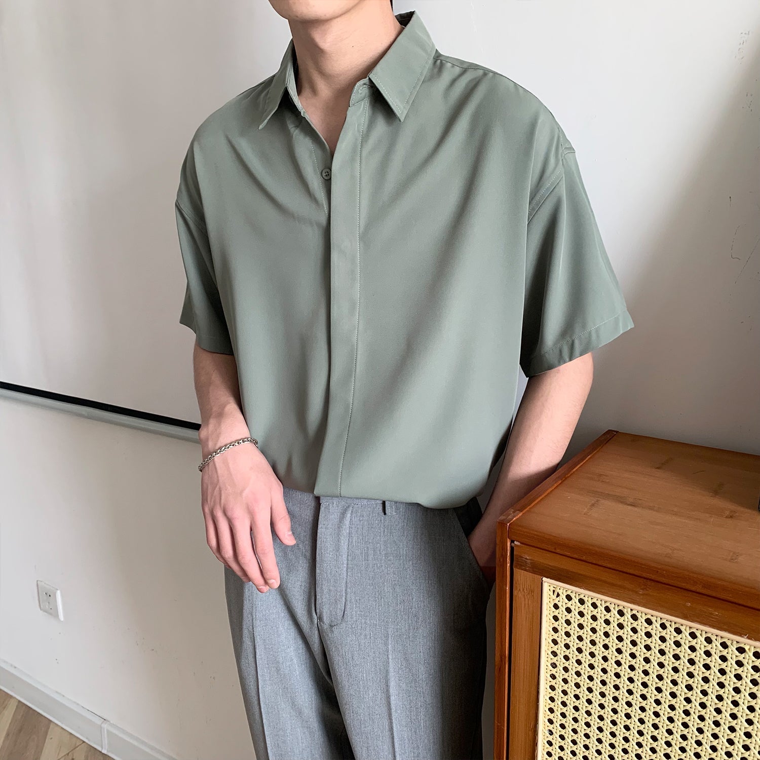 【残りあとわずか】ベーシックシンプルシャツ gm4518
